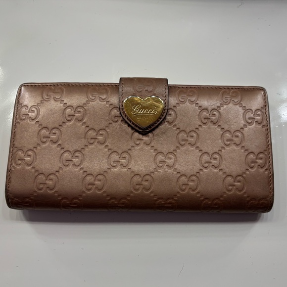 Gucci Handbags - Gucci long wallet